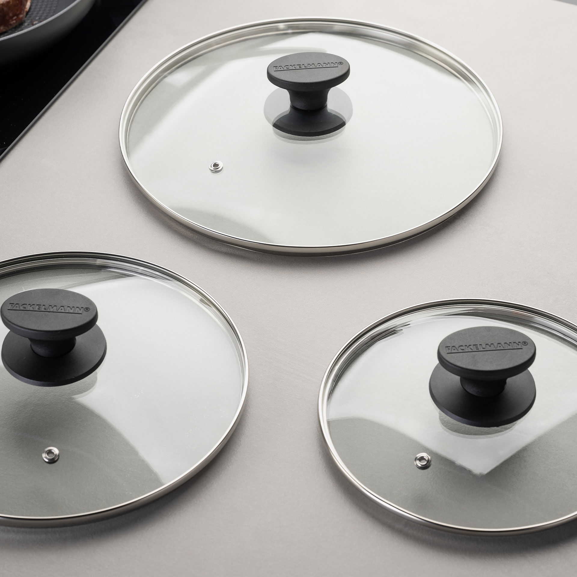 Szklana pokrywka do patelni 24 cm - niezawodne przykrycie podczas gotowania