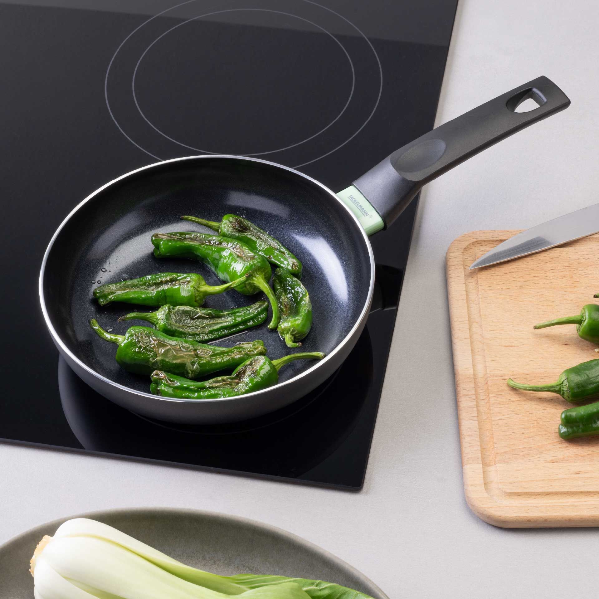 Patelnia ceramiczna Brandao 20 cm – wszechstronność w Twojej kuchni